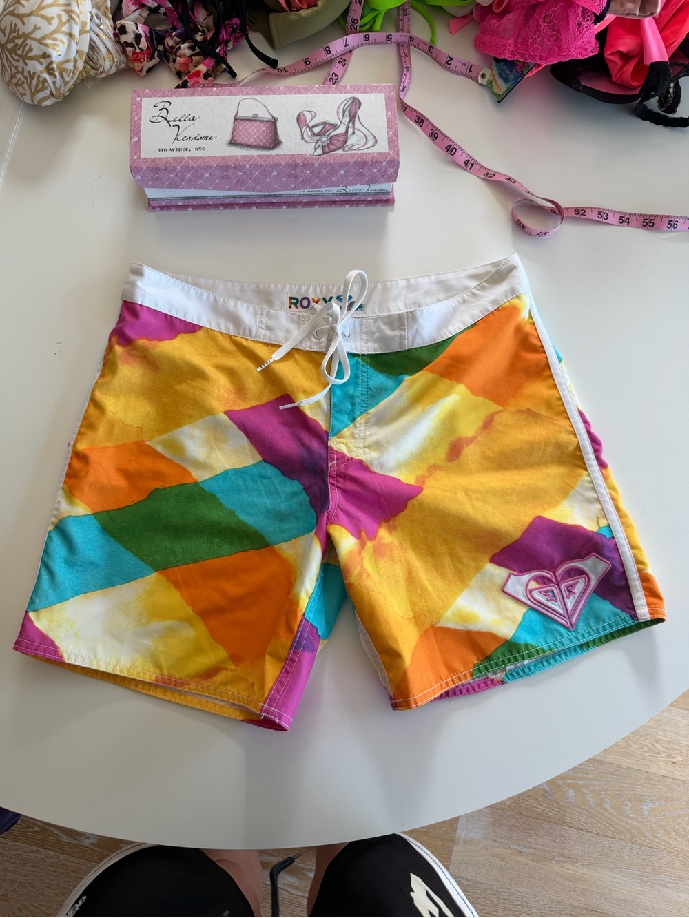 Vintage Roxy Board-Shorts — Size 10